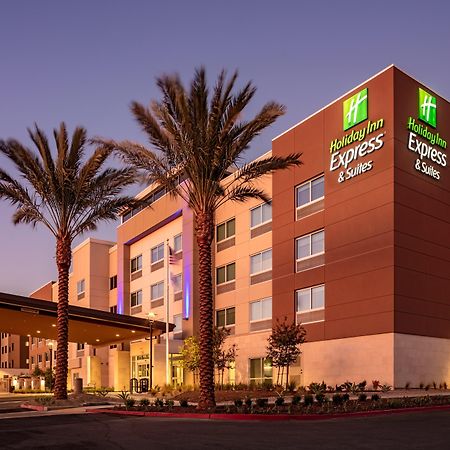 Holiday Inn Express & Suites - Moreno Valley - Riverside, An Ihg Hotel Exterior foto